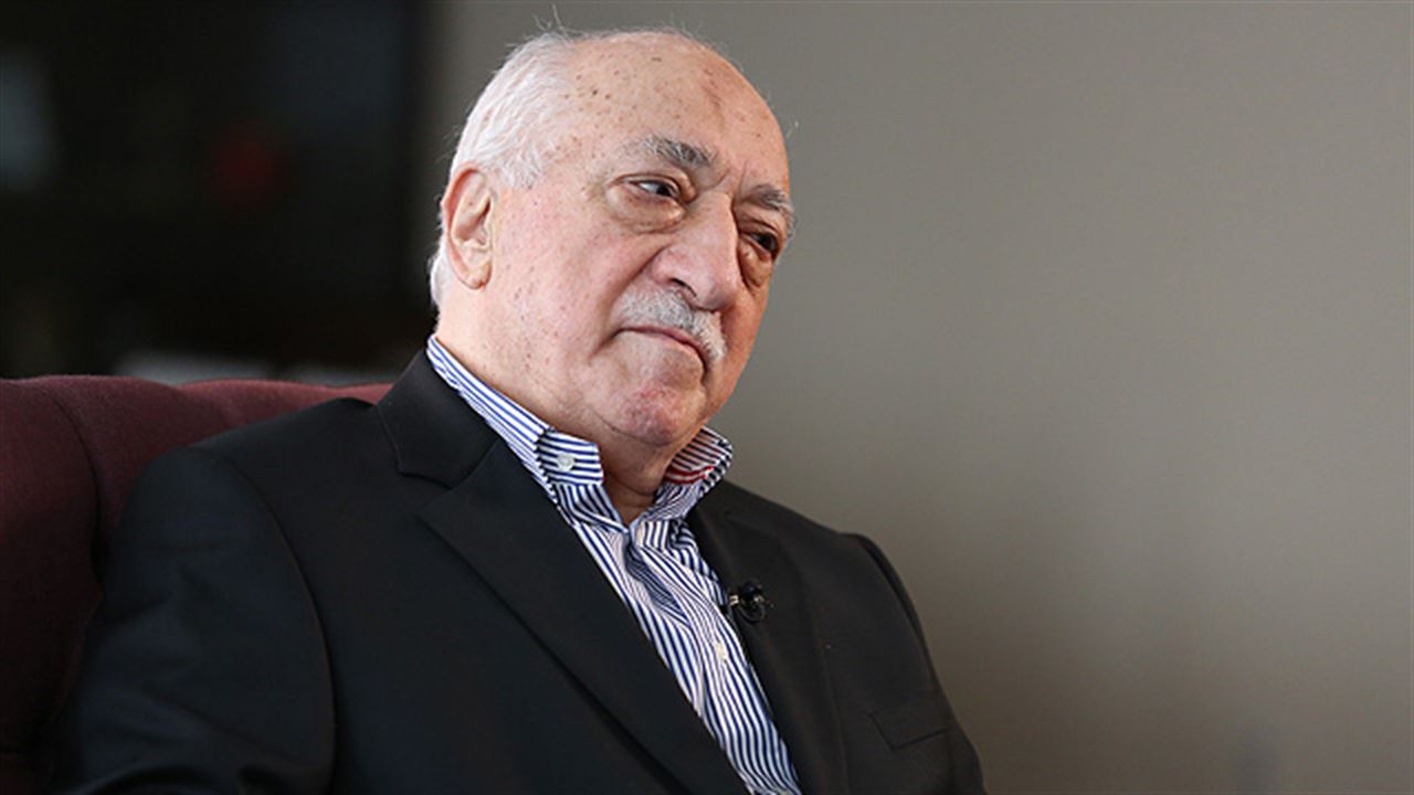 Gülen, Erbakan’a ‘asılacaksın’ dedi