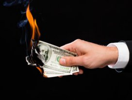 Yeniden yükselişe geçen dolar 2,61i aştı