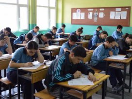 Nisan sonunda öğrencilere 5 gün tatil