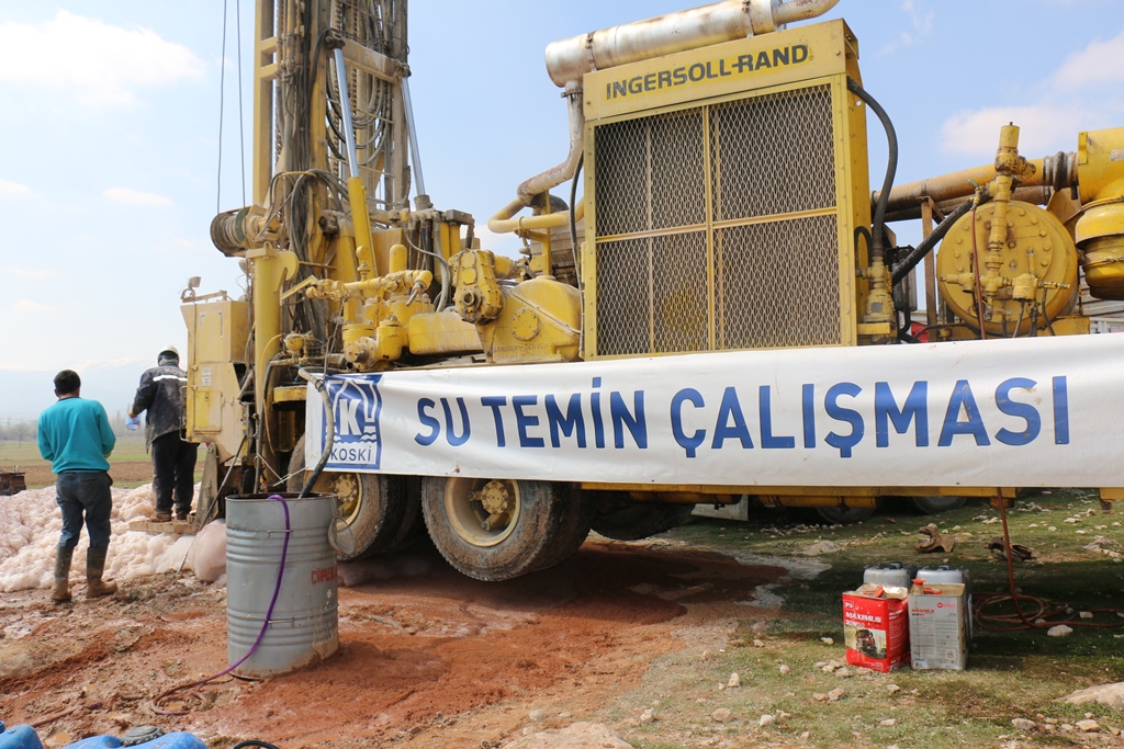 KOSKİ 4 mahallenin daha su sorununu çözdü