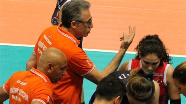 Voleybolda büyük başarı