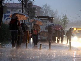 Soğuk ve yağışlı hava geliyor