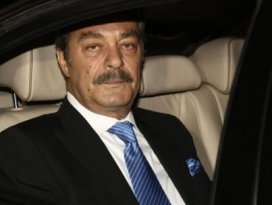 Kadir İnanır: Elini çekenin eli yanar