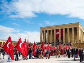 23 Nisan tüm yurtta coşkuyla kutlanıyor