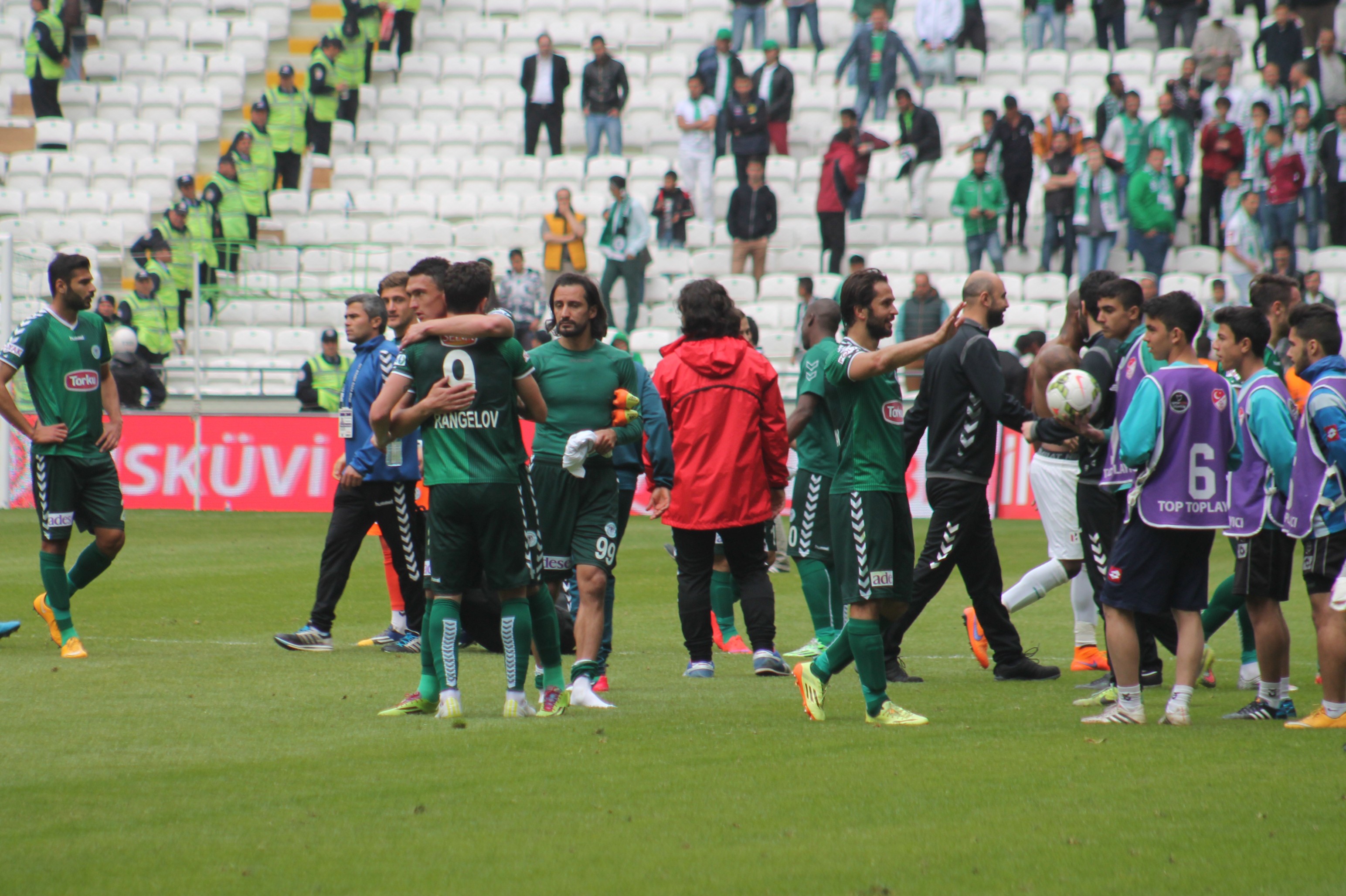 Torku Konyaspor evde güldü: 2-1