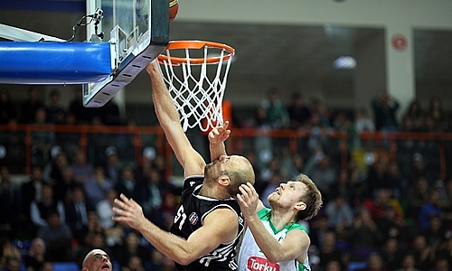 Torku Konyaspor Basket ikinci yarıda yıkıldı