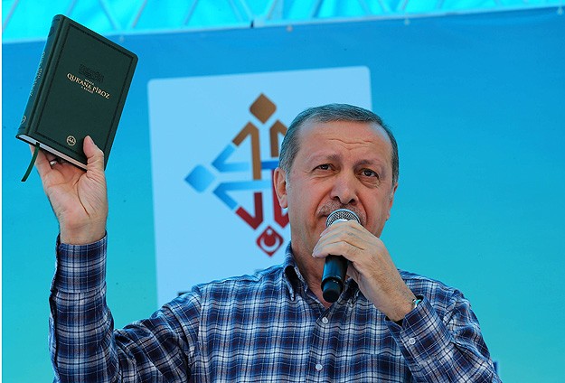 Onların olduğu yerde kan var