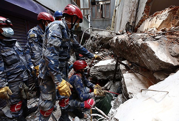 Nepalde ölü sayısı her geçen gün artıyor