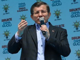 Hiçbir güç karşısında baş eğmeyiz