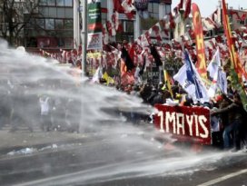 Gözaltına alınanlardan 19u tutuklandı