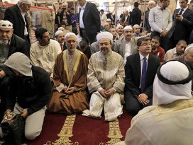 Görmez Mescid-i Aksada duygulandı
