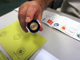 Avrupadaki Türkler sandık başında