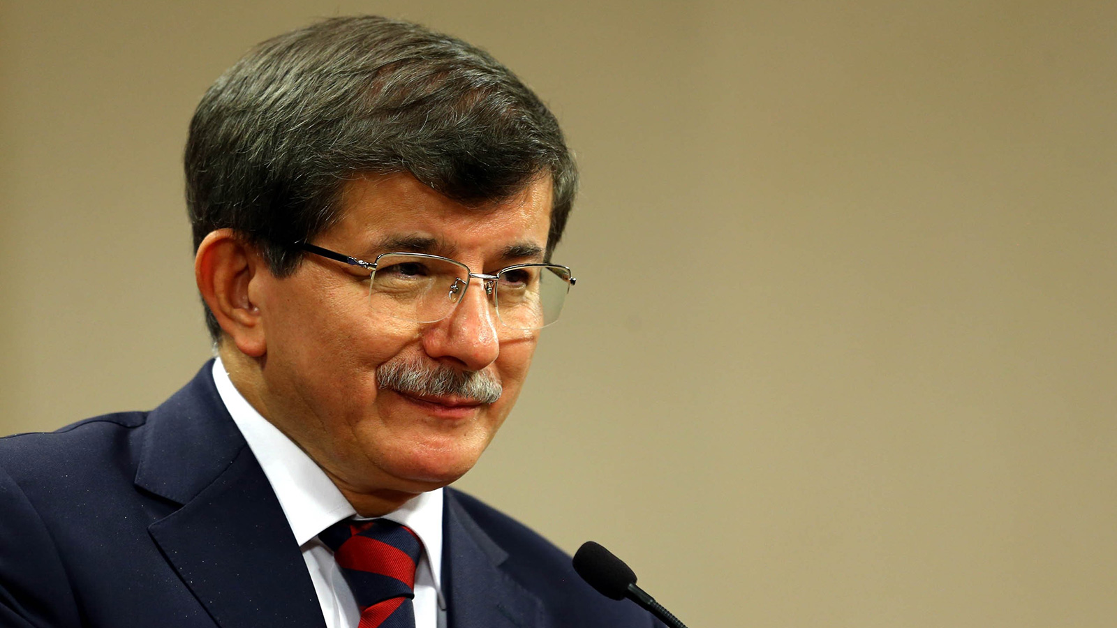 Bu samimiyetsizliği unutmam
