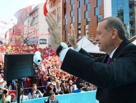 Bir popstar çıkardılar hayırlı olsun