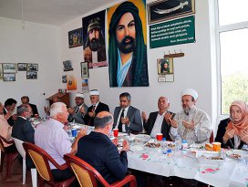 Görmezden Bektaşi dergahına ziyaret
