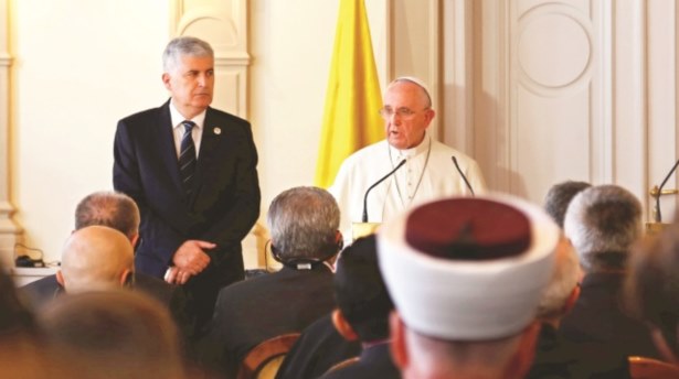 Soykırım demedi