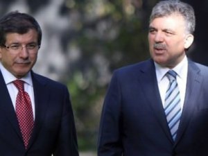 Davutoğlu Abdullah Gül kitabına üzüldü