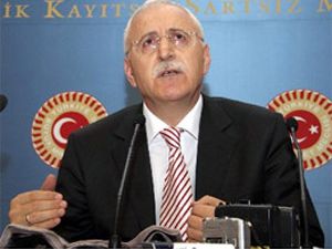 İstifa eden vekil gözyaşları içinde
