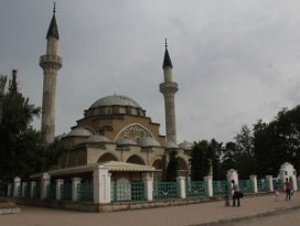 Kırımın sessiz şahidi: Cuma Han Camii