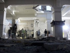 Halepte camiye varil bombalı saldırı