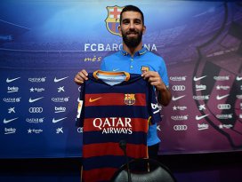 Arda Turan resmen Barcelonada