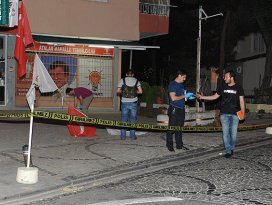 AK Parti mahalle temsilciliği önünde patlama