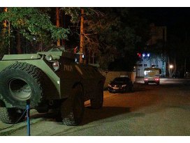 Siirt ve Vanda teröristlerden taciz ateşi