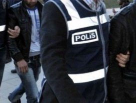 Diyarbakırda belediye eşbaşkanları gözaltına alındı