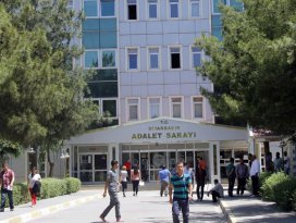Sur ve Silvan belediye başkanları tutuklandı
