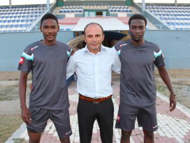 Beyşehir Belediyespor iki siyahi futbolcuyu deniyor