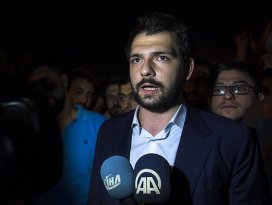 Hürriyete dokunduğumuzda cevabı paralel yapıdan geliyor