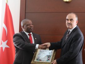 Ruandanın Ankara Büyükelçisi Kayizari, Konyada
