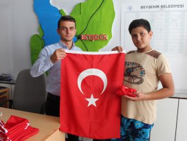 Başkan Özaltundan bayrak as çağrısı