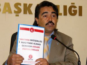 Saadet Anayasadan yana dertli