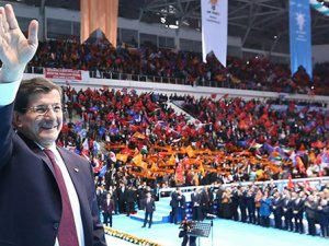 AK Parti kongresinde sürpriz