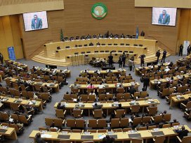 Afrika Birliği olağanüstü toplanacak
