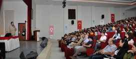 NEÜ’den yeni öğrencilere oryantasyon