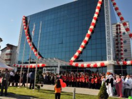 Bakan Eroğlu Akşehir’de hastane açılışına katıldı