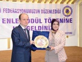 Başkan Toru’ya amatör spora hizmet ödülü