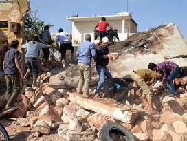 Rusyanın hava saldırısında 42 sivil öldü