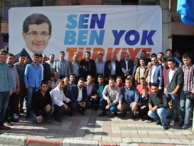 Akşehir AK Parti Teşkilatı gençlerle buluştu