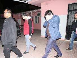 Adanadaki DAEŞ operasyonunda 8 kişi yakalandı