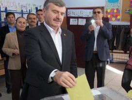 Başkan Akyürek oyunu kullandı
