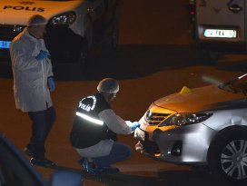 Gaziosmanpaşada polislere silahlı saldırı düzenlendi