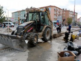 O ilçenin su hatları yenilendi