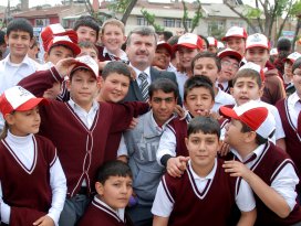 Büyükşehir’den örnek eğitim desteği