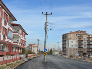 Yol ortasındaki direğe tepki