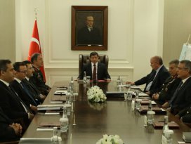 Davutoğlu başkanlığındaki zirve sona erdi!