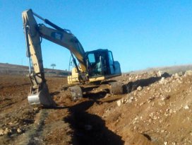 Beyşehirde içme suyu hattı döşeme çalışmaları