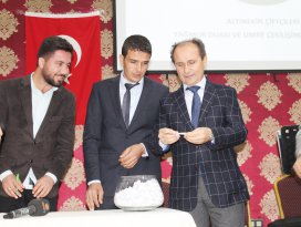 Altınekin’de umre kazananlar belli oldu